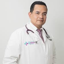 Dr. Carlos Daniel Martínez García